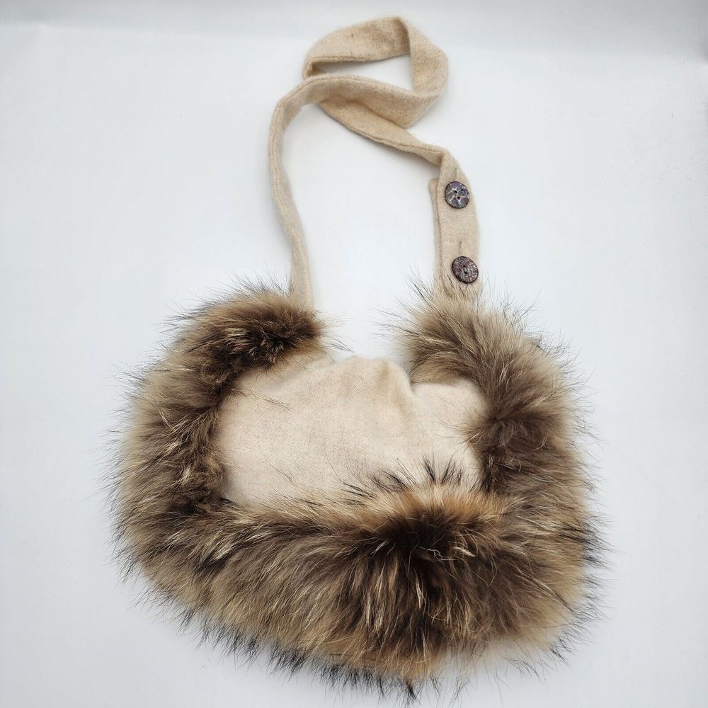Vintage Women's Mothwurf Fur Hand Warmer Crossbody Women‎ Beige Wool Alpaca RARE